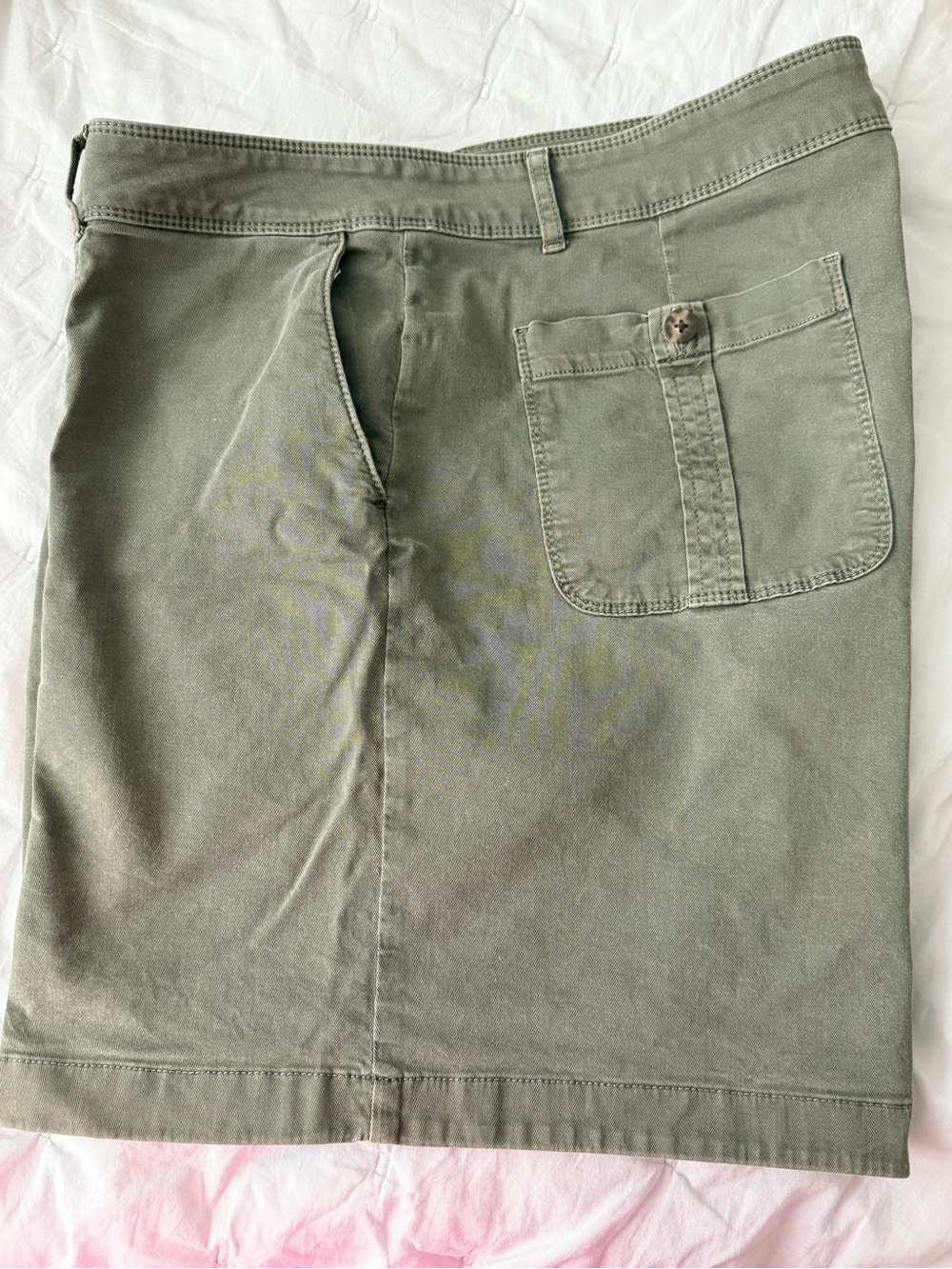 J. Jill Olive Green Cargo Shorts